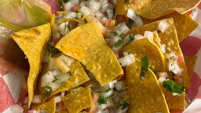 Chips & Salsa.